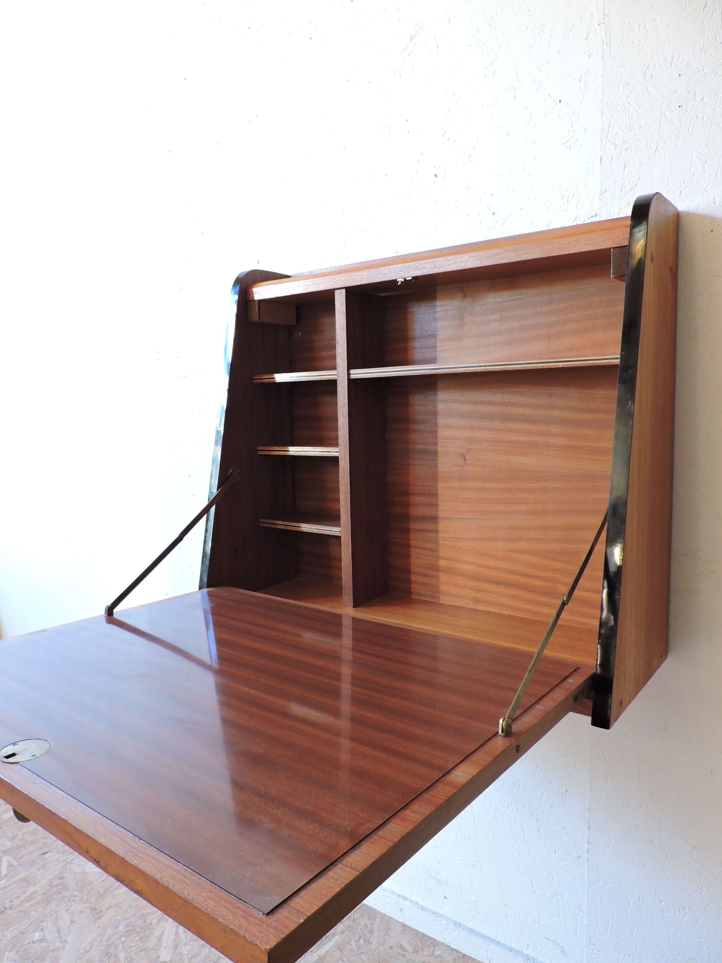 Teak wall-mounted secretary from the 50s / 60s