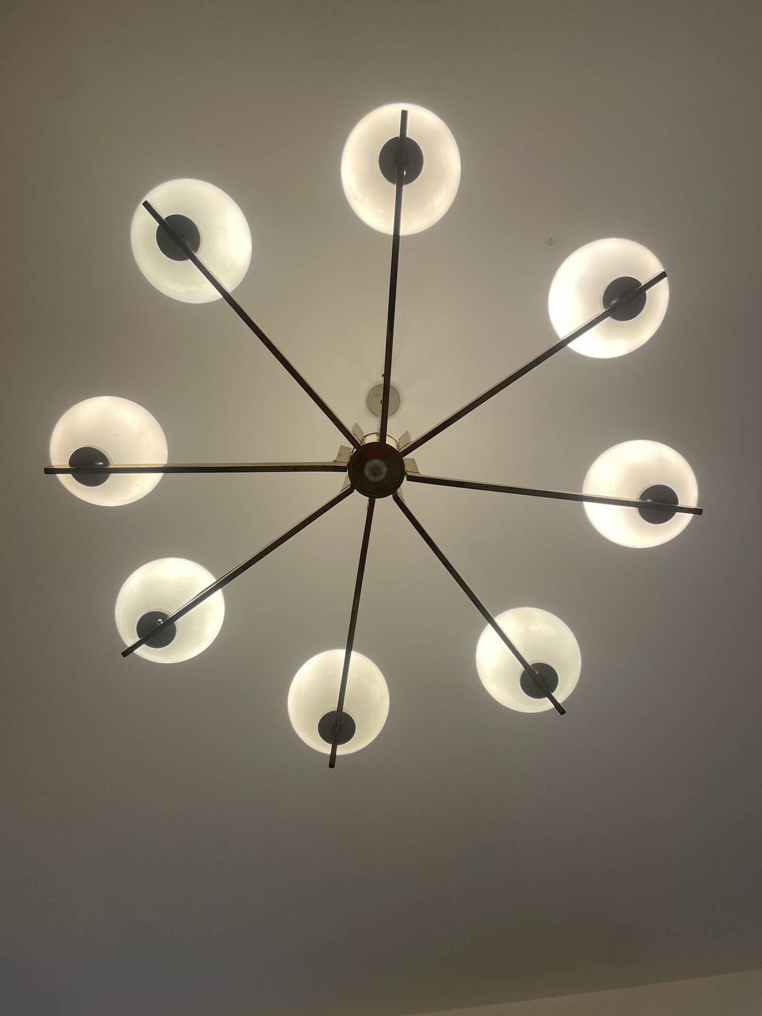 Vintage 8-branch suspension