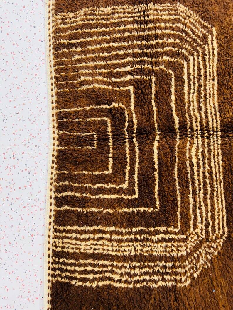 Traditional handmade Berber rug size 150 x 250 cm