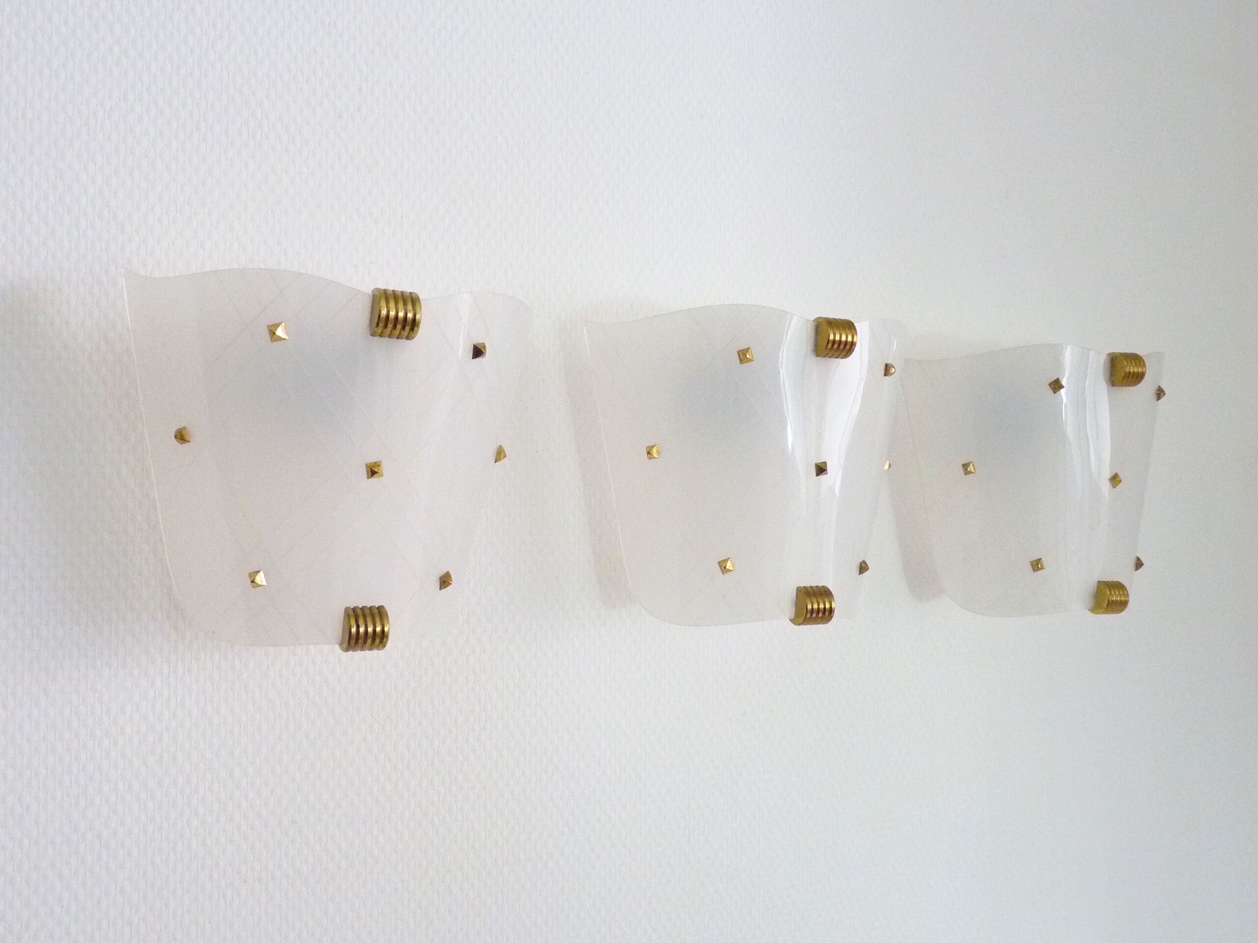 Lot of 3 brass and Rockabilly plexiglass wall light year 50