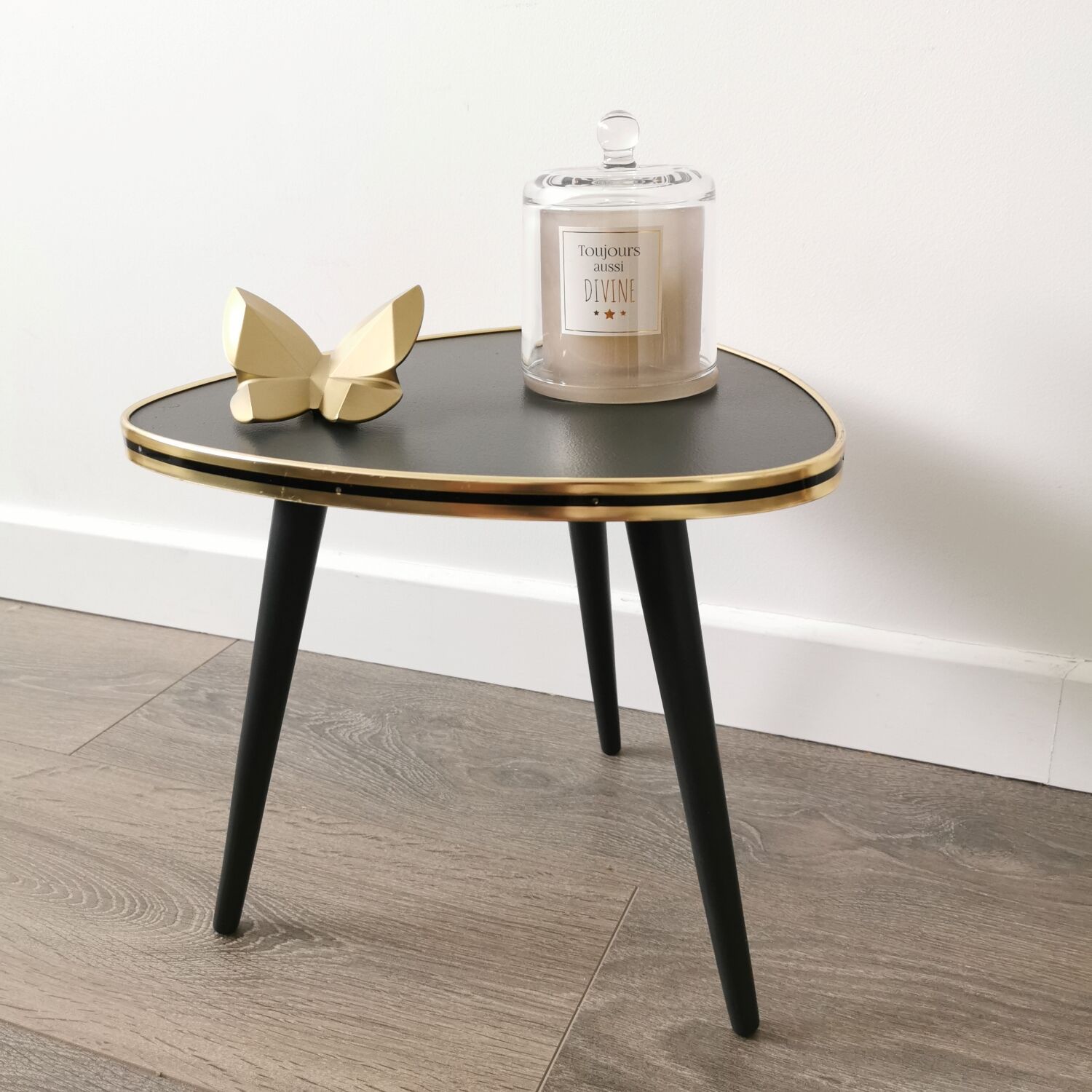 Vintage plant holder