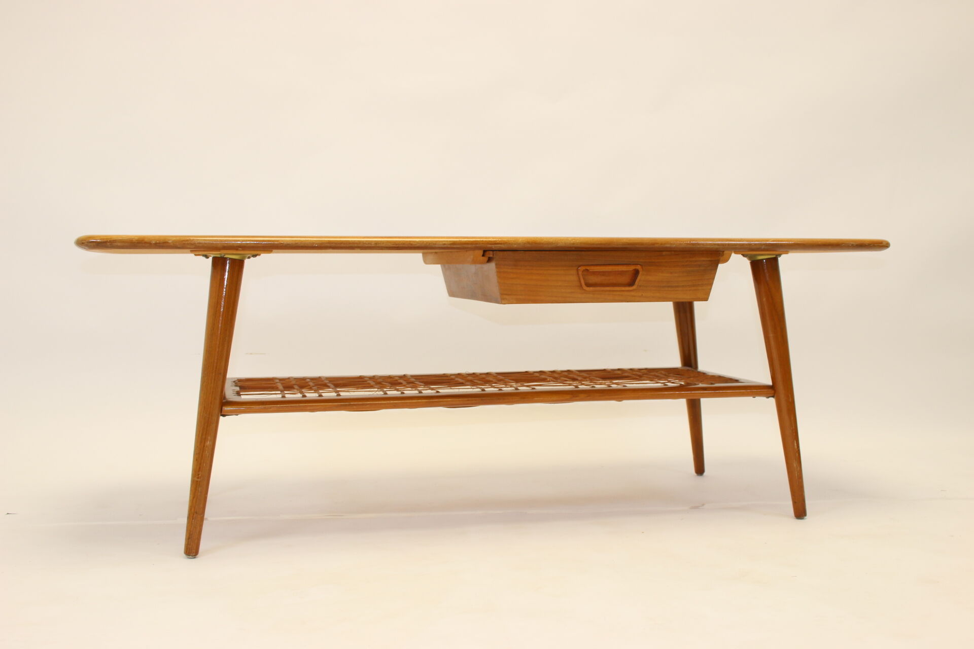 Table basse Louis van Teeffelen en bois des années 1950