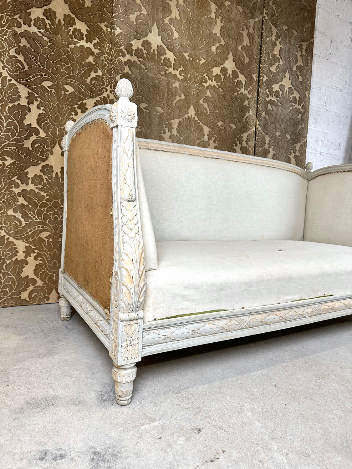 Louis XVI style alcove bed bench, 1900 period