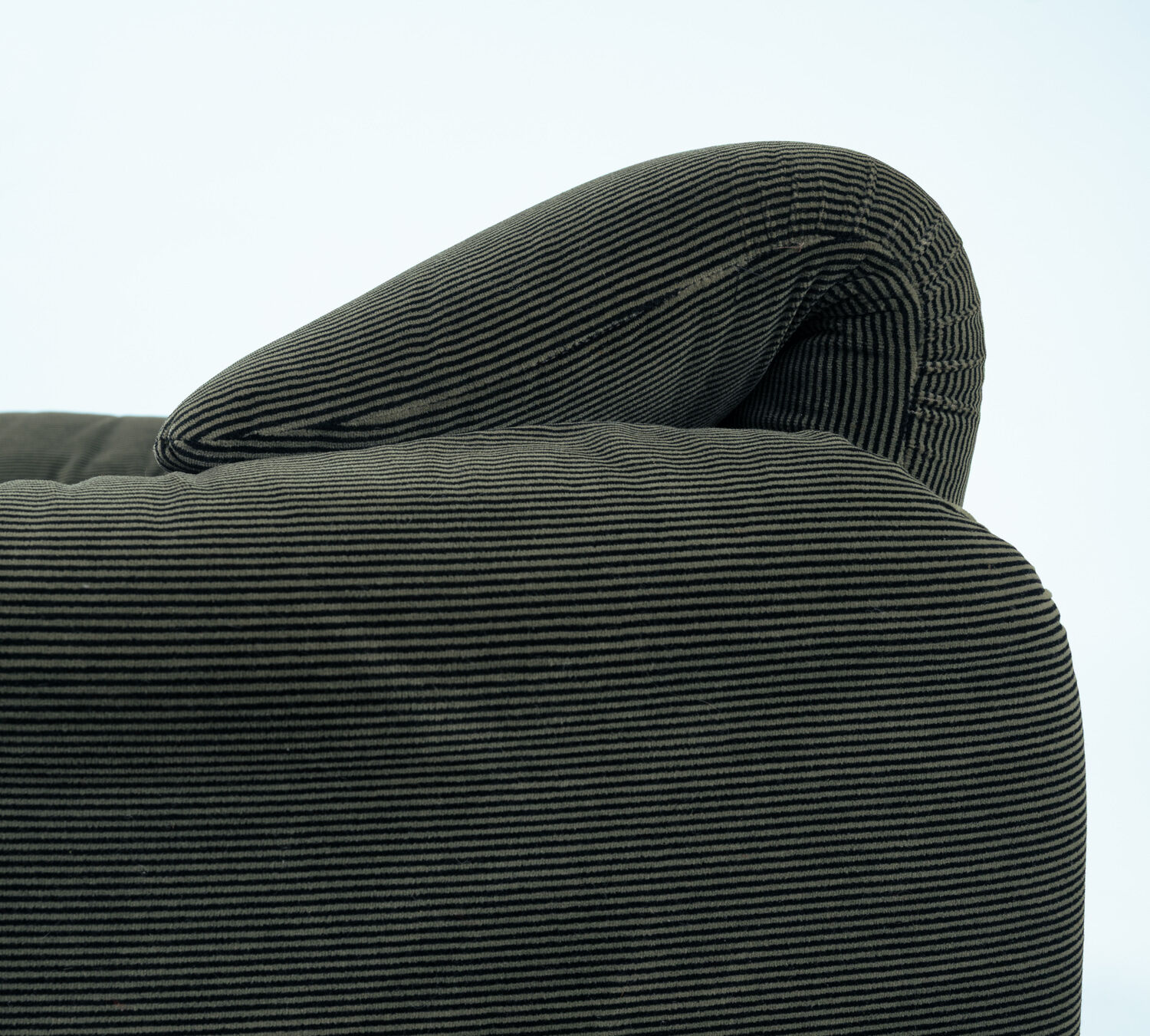 Rare Green Striped Maralunga chair by Magistretti for Cassina, Italy,