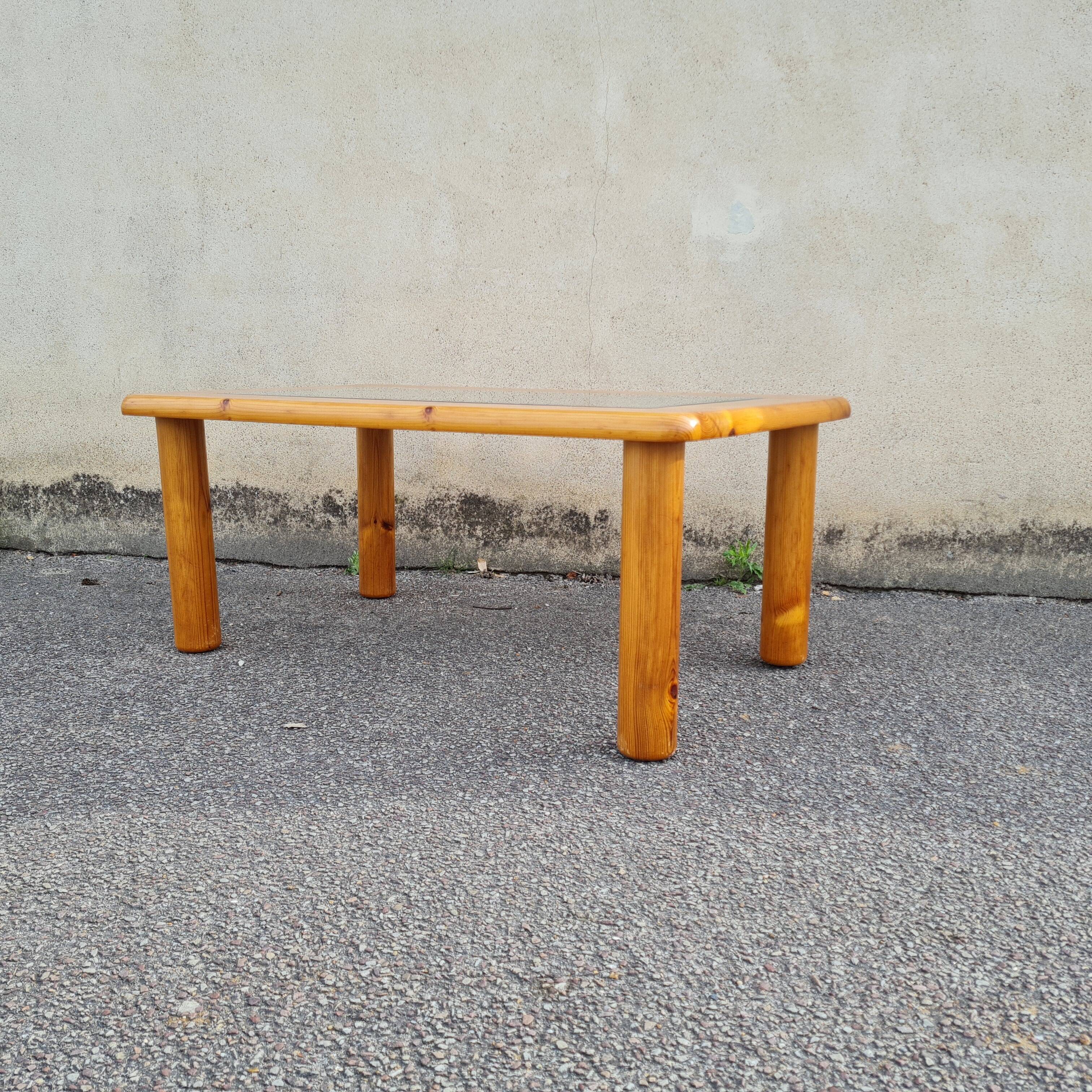 Italian coffee table in pine and glass