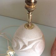 Ovoid lamp in carved stone and printed lampshade / vintage 60-70s