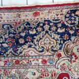 Antique 1920s Persian Kerman rug, floral medallion, red field, 273cm x 362cm