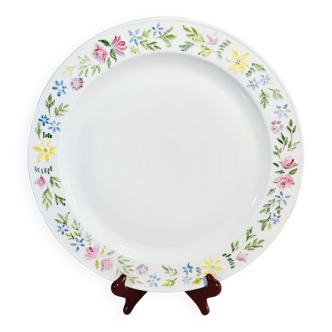 “La porcellana Bianca” plate with its signature 97.