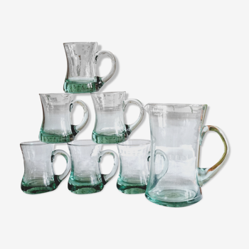 Set of 6 handle glasses and 1 puffed glass jug