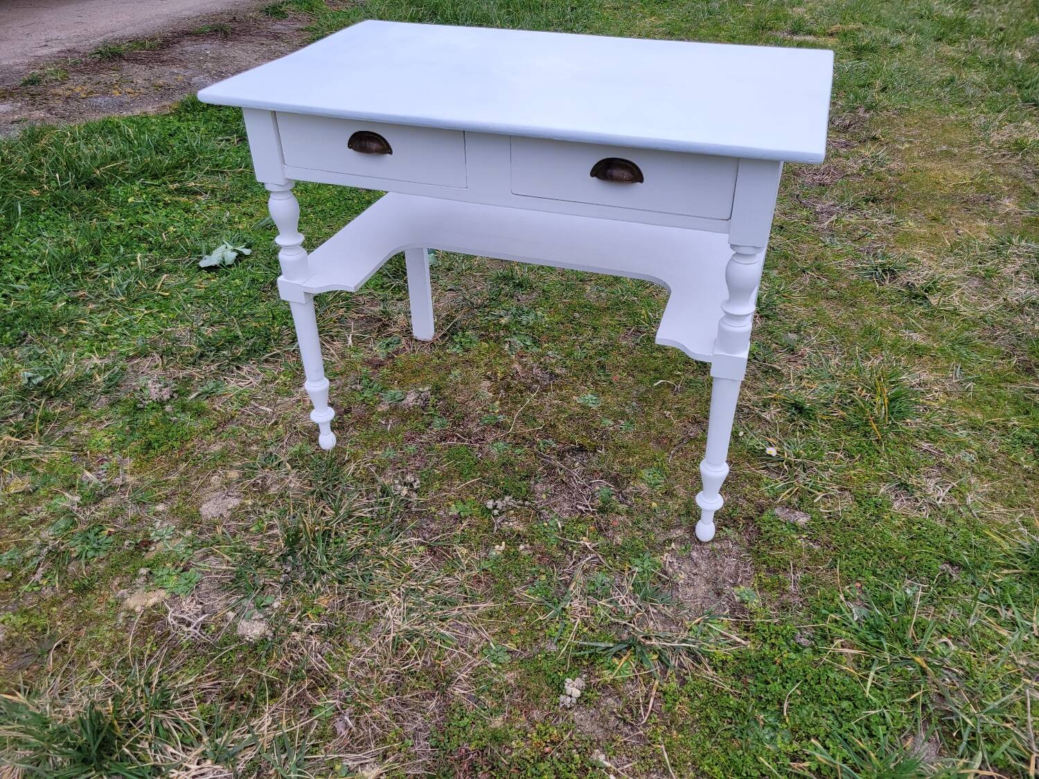 Dressing table or console