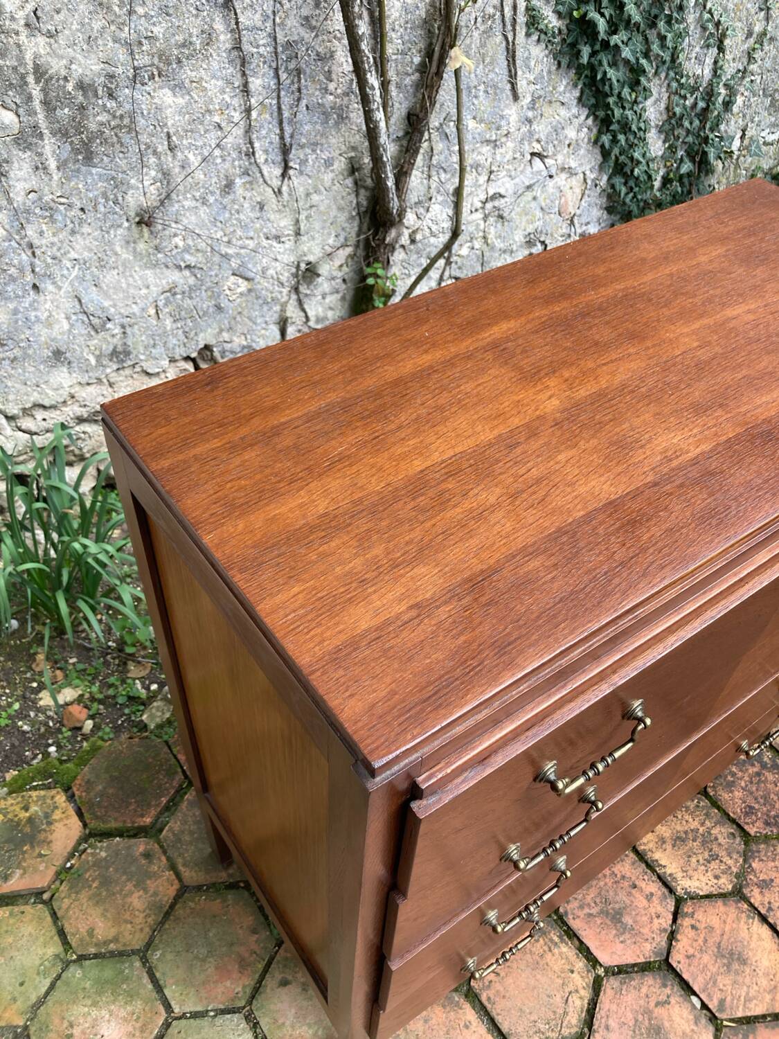 Vintage chest of drawers with tapered legs