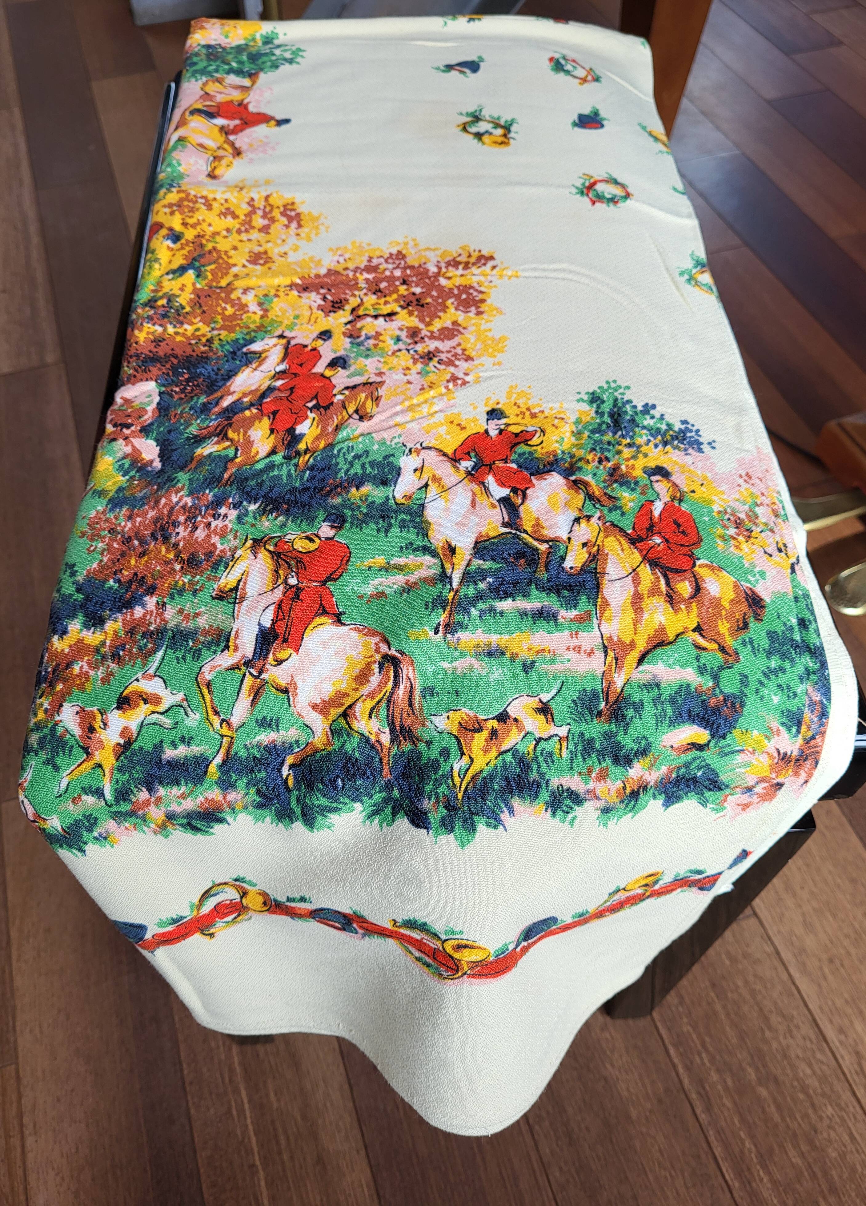 Vintage hunting tablecloth 145x125