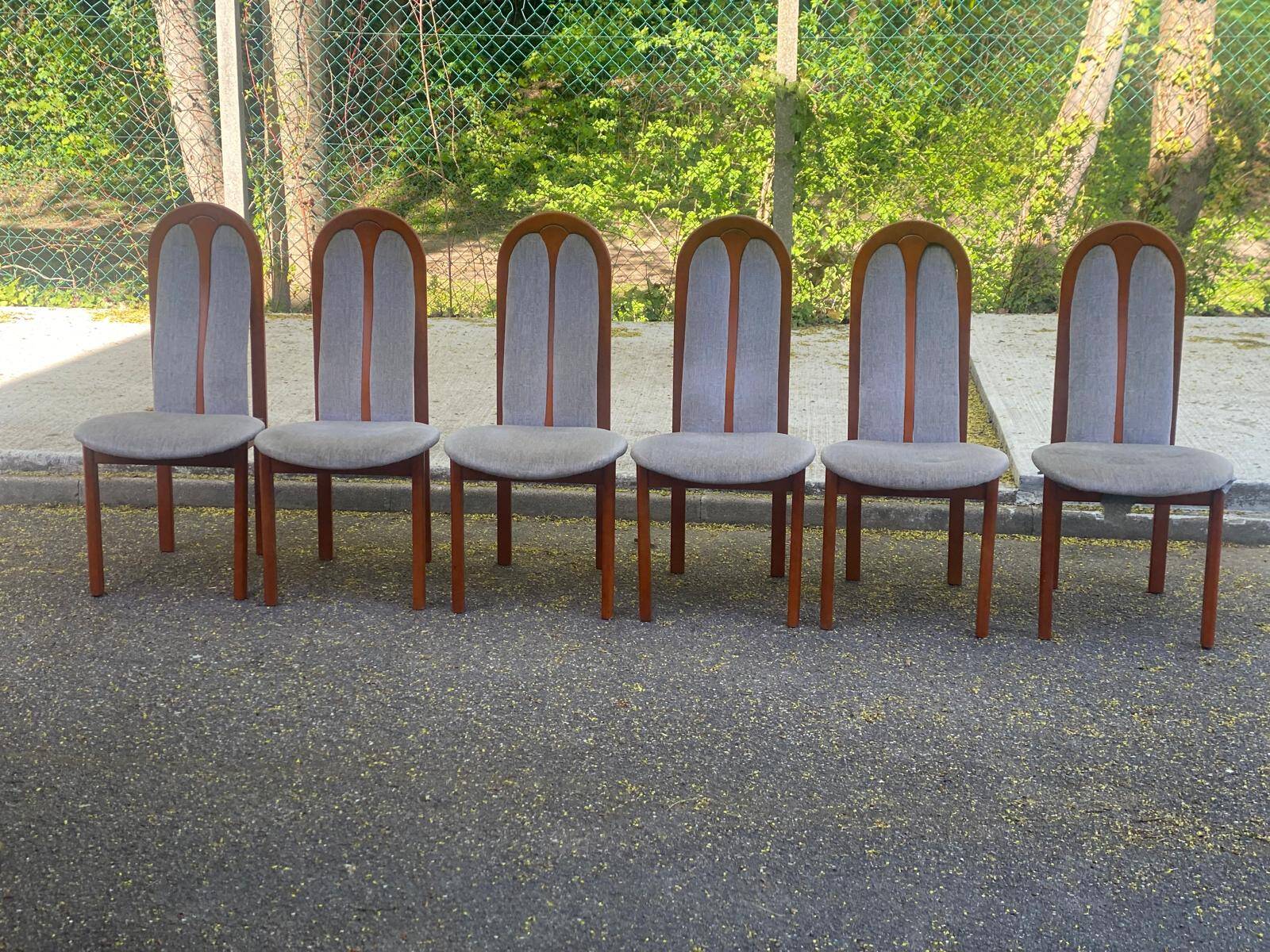 6 vintage cherry wood dining chairs with tweed fabric in MCM style 1970.