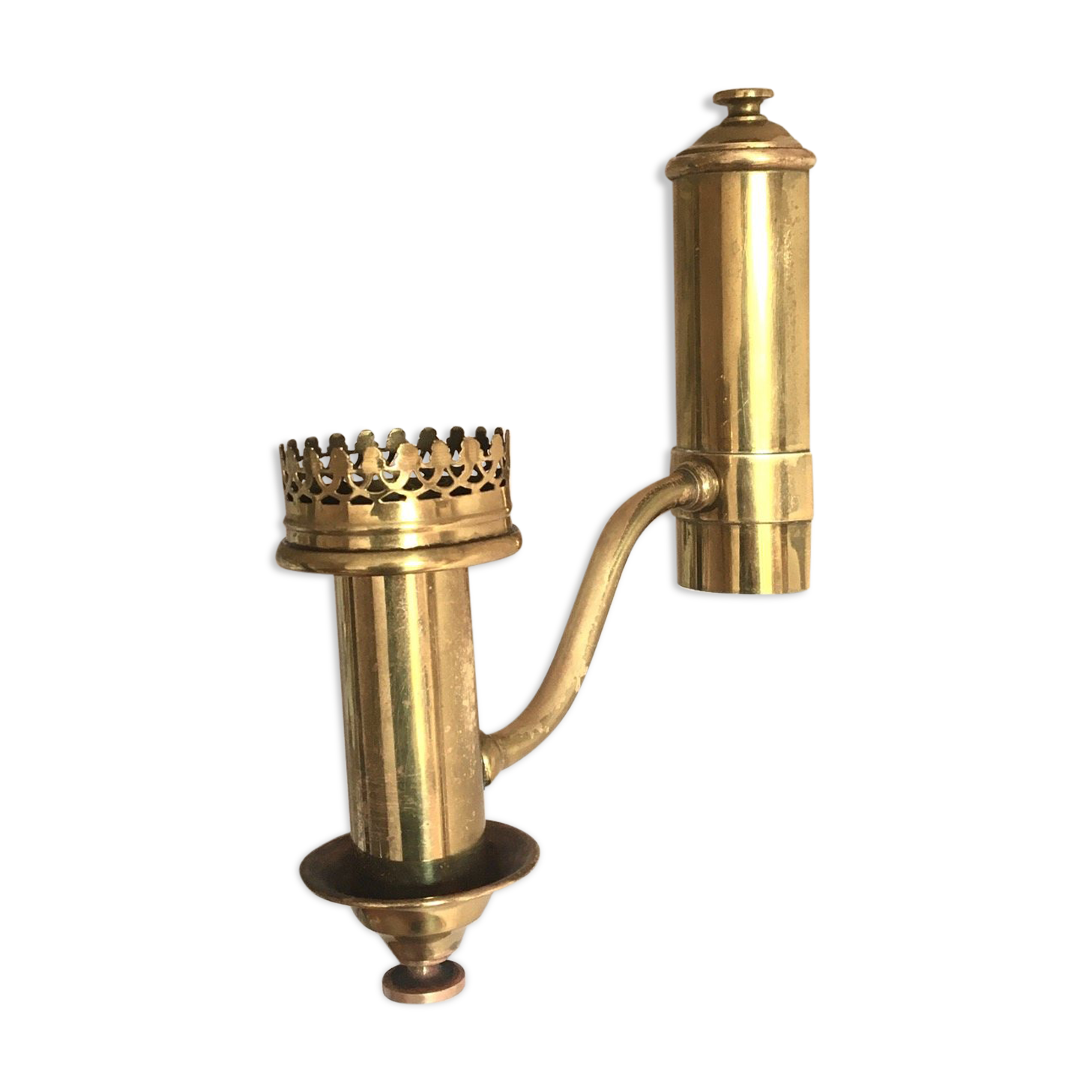 Wall light in in brass 50s