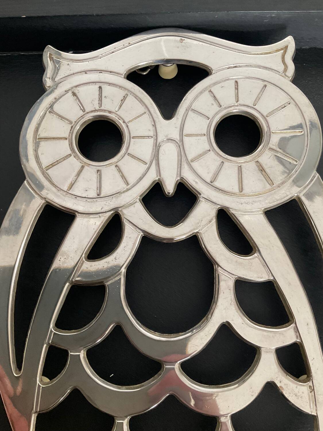 Italy owl trivet in silver metal