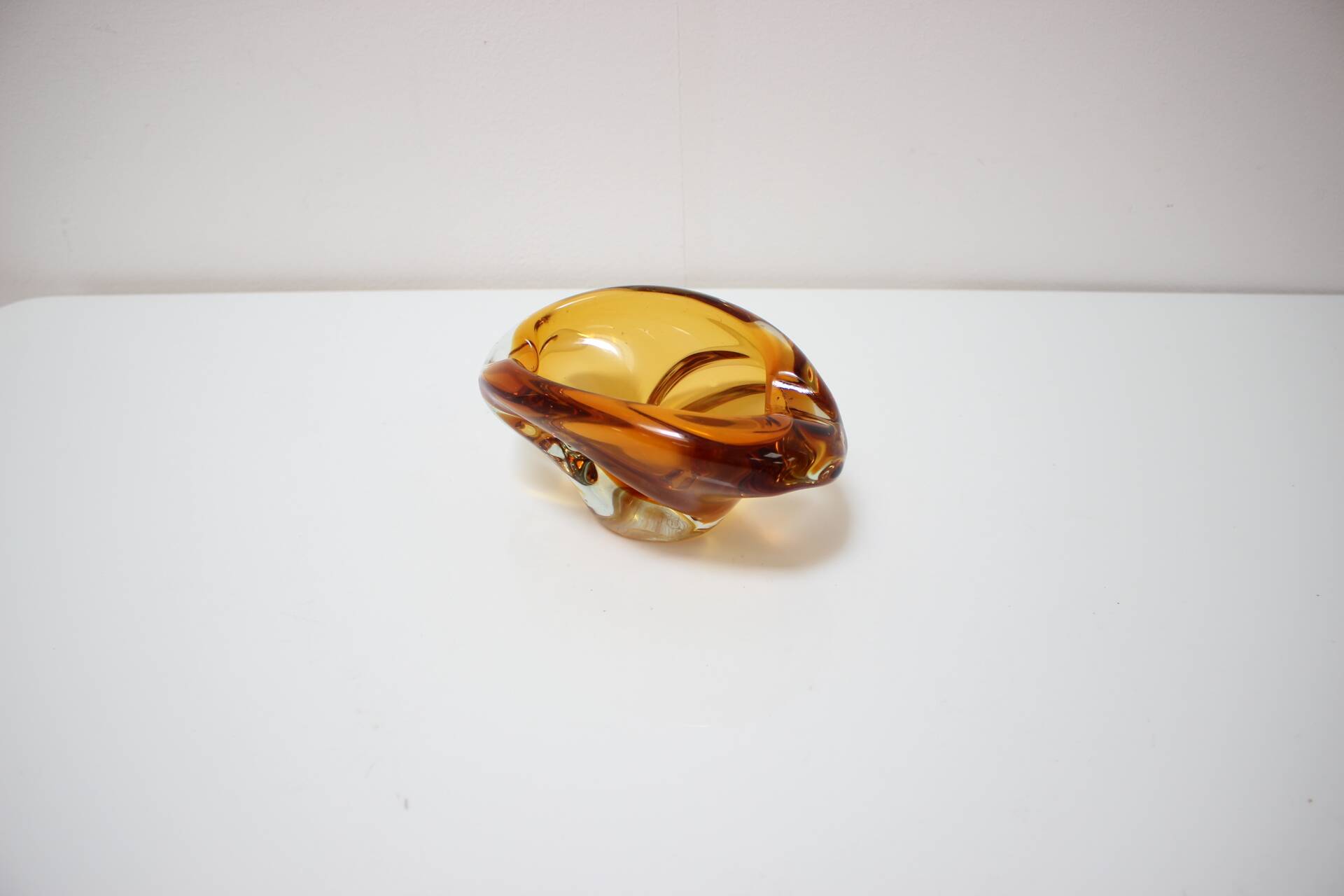 Bohemian Art Glass Bowl/Ashtray by Josef Hospodka, 1960's