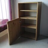 Storage cabinet