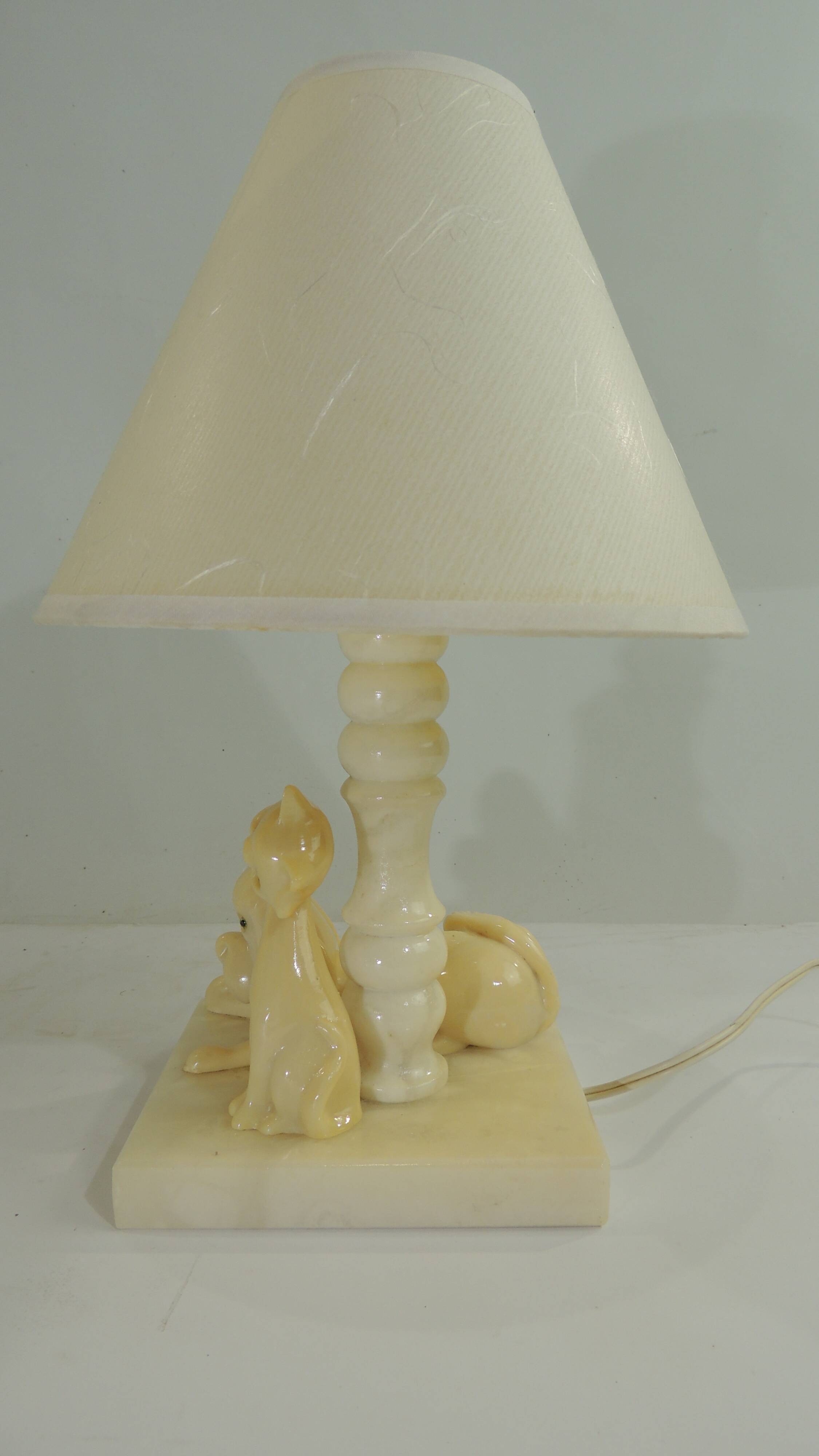 Marble table lamp/animal decor/dog and cat/vintage