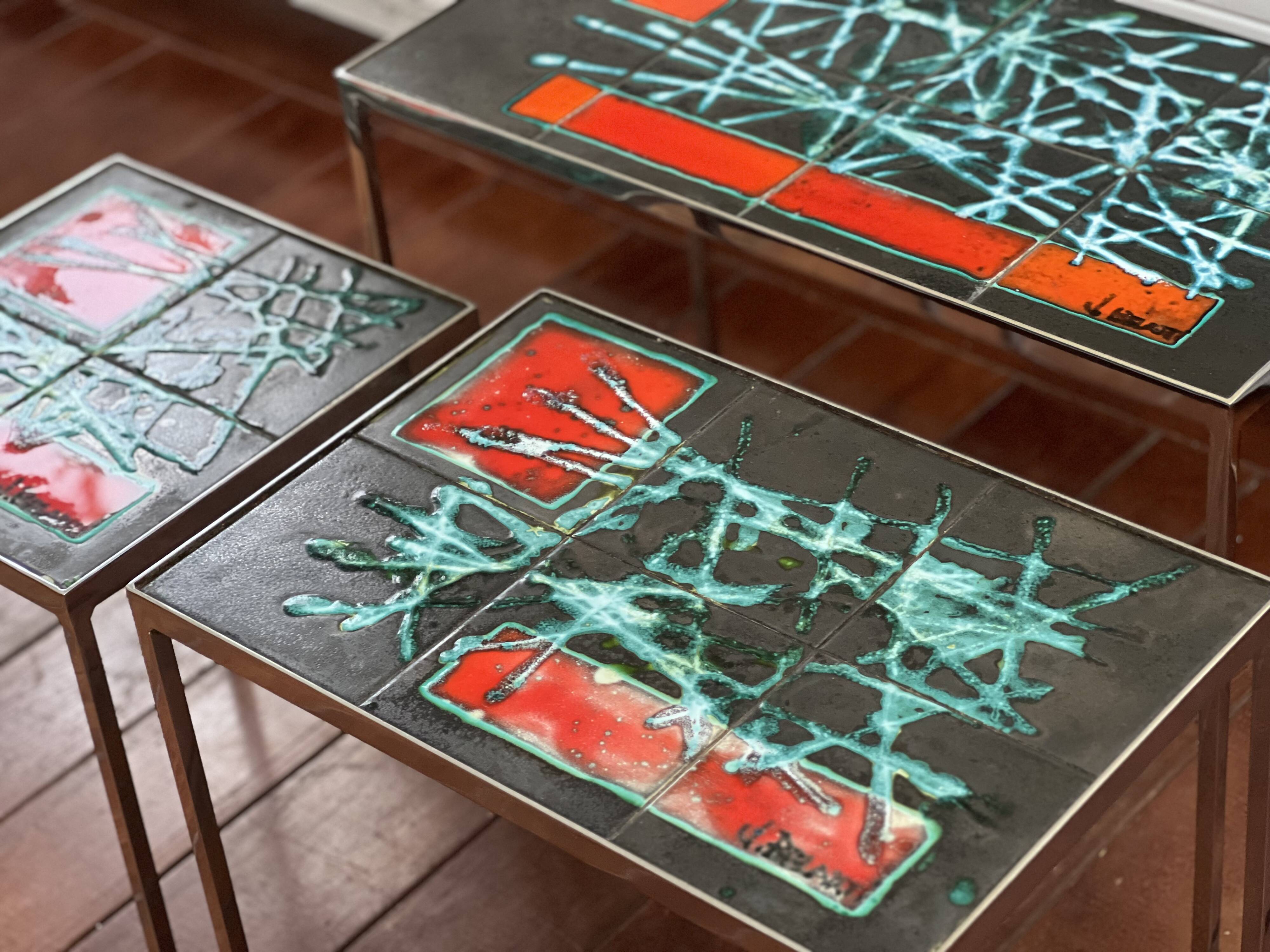 Nesting coffee tables in ceramic signed j. berlarti