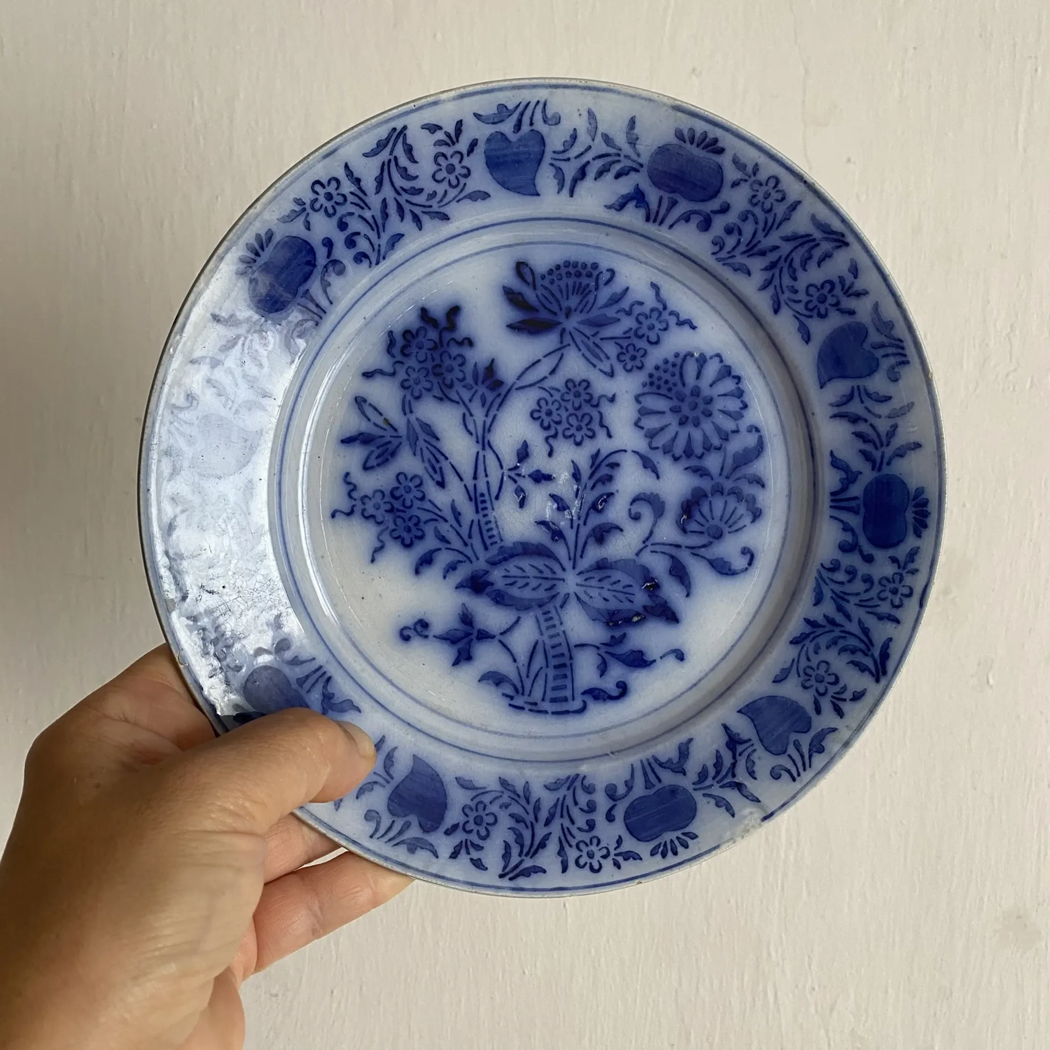 Assiettes Luneville en faïence opaque