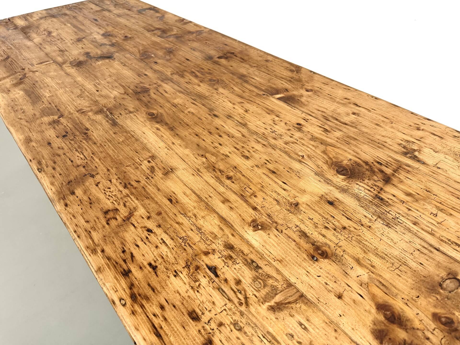 Large XXL farmhouse table in solid pine with 1950s tapered legs.