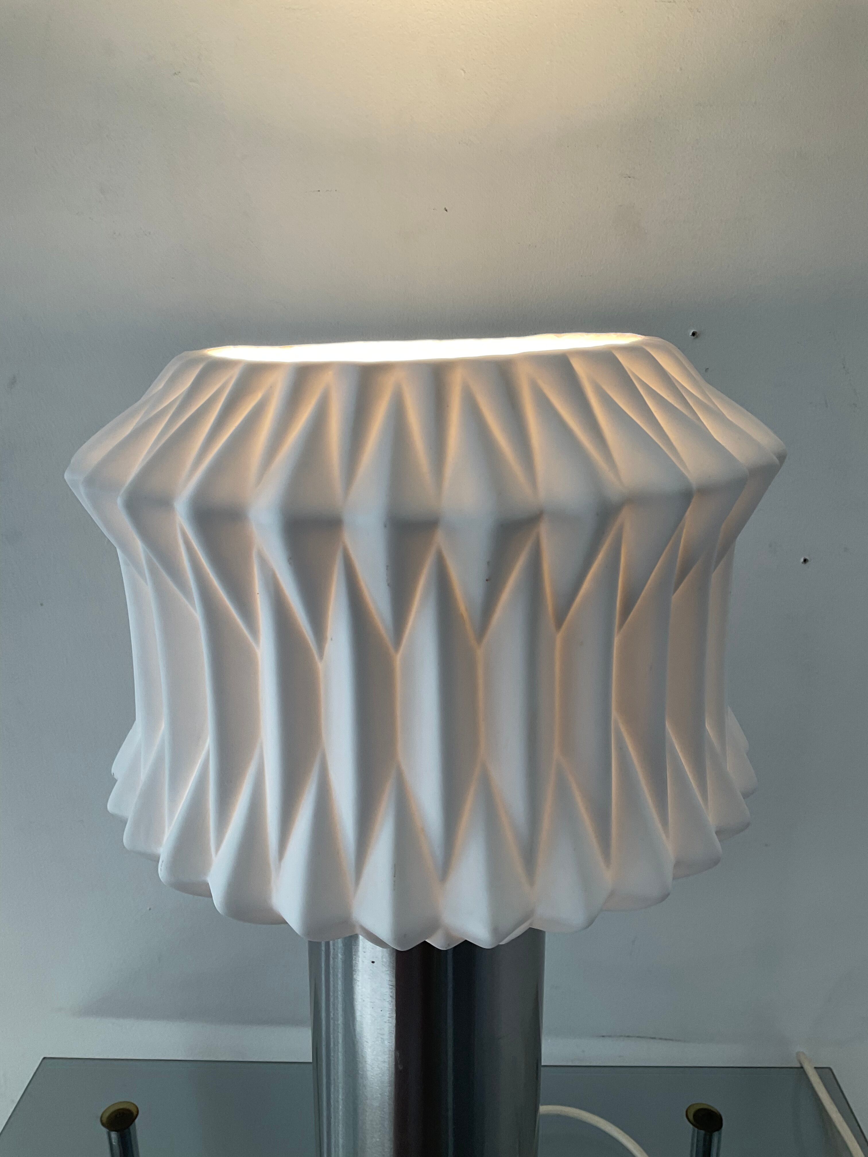 Vintage lamp 70s porcelain and chrome foot