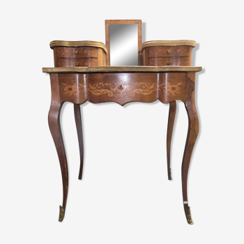 Nineteenth century dressing table in veneer wood