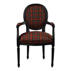 Medallion Chair with
