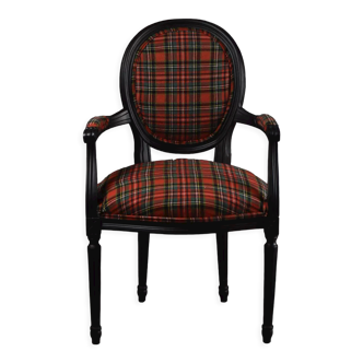 Medallion Chair with Tartan Fabric, Early XXth century