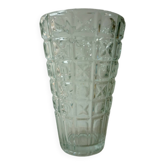 Transparent glass vase with art deco geometric patterns