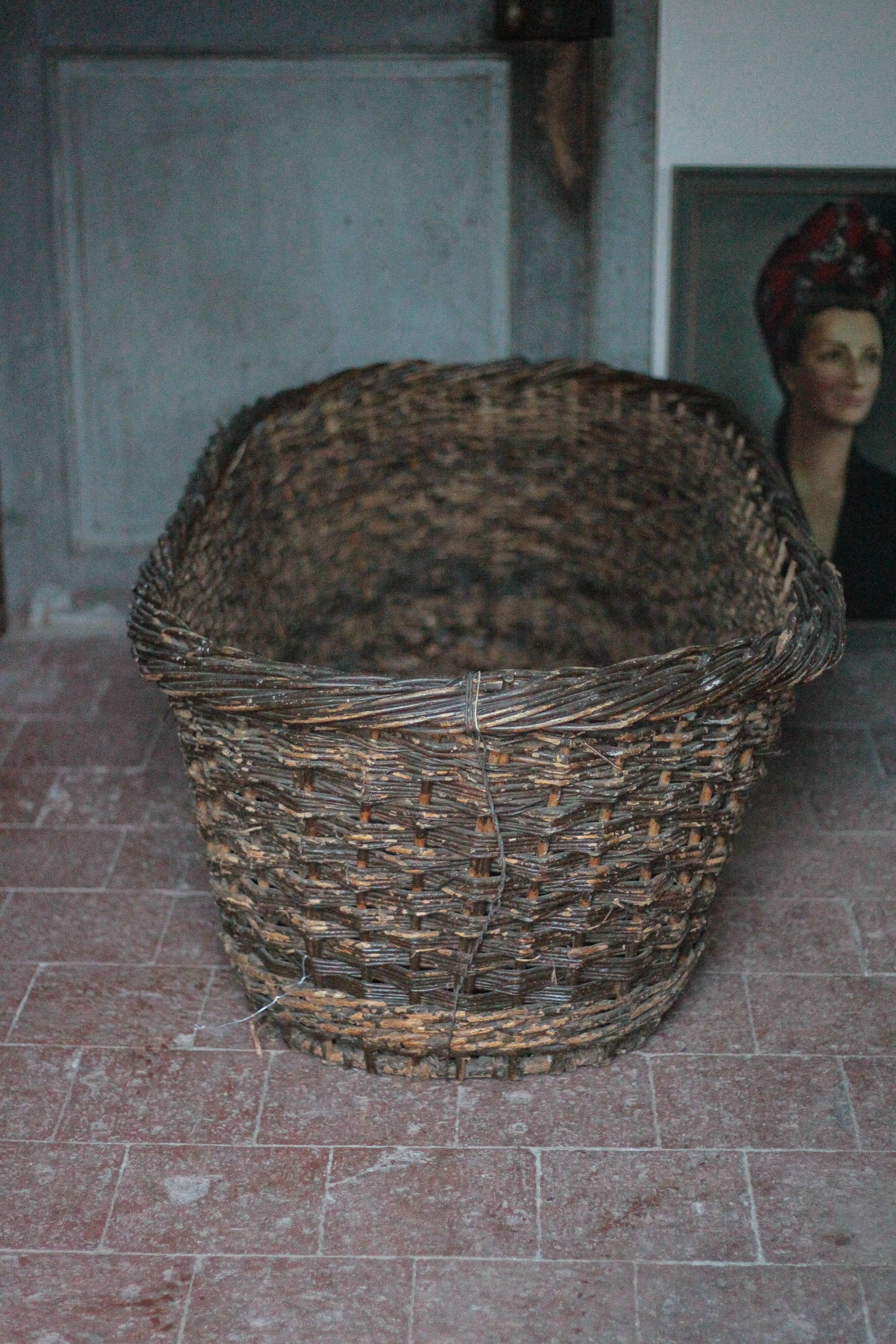 XXL woven basket antique, wicker basket, storage, baker's tool