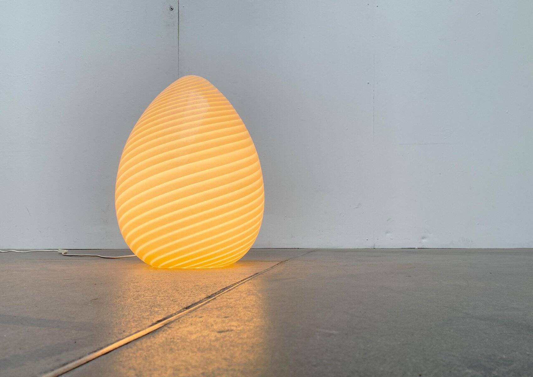 Vintage Murano glass egg floor lamp whirlpool by Vetri Murano