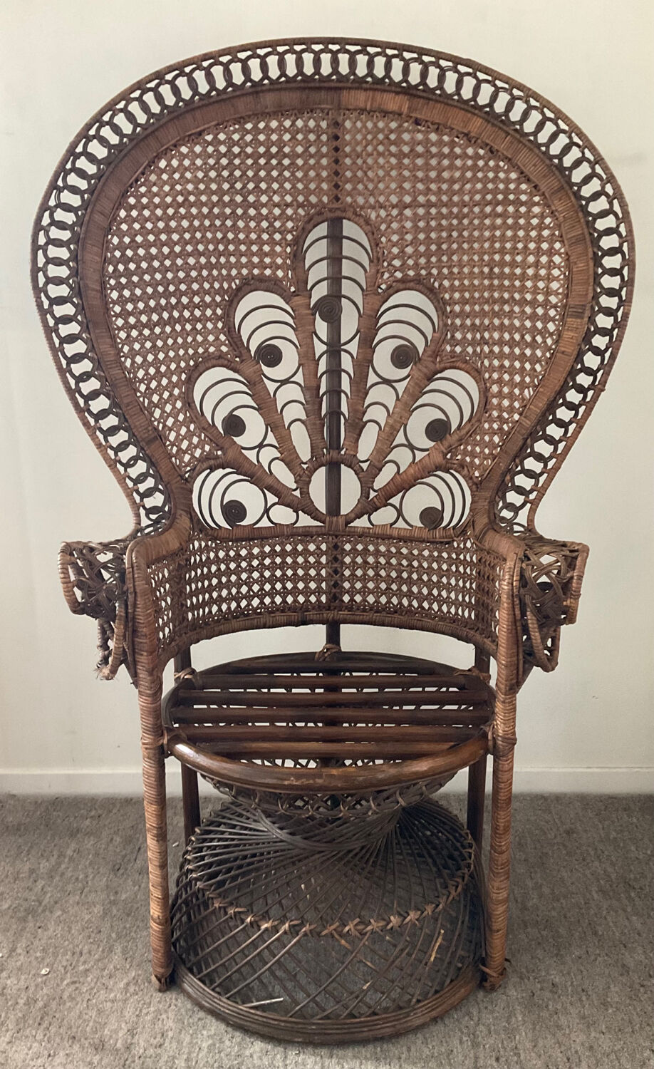 Fauteuil Paon Emmanuelle des années 60