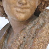 Bust