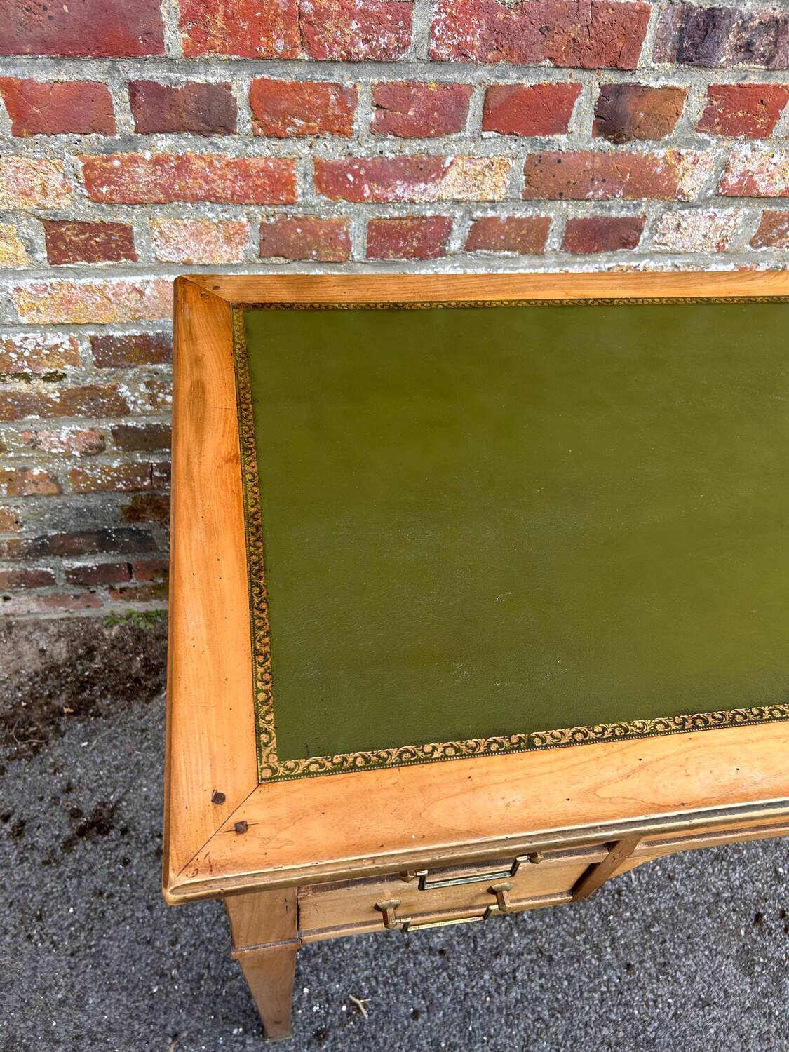 Joli bureau style Louis XVI vintage