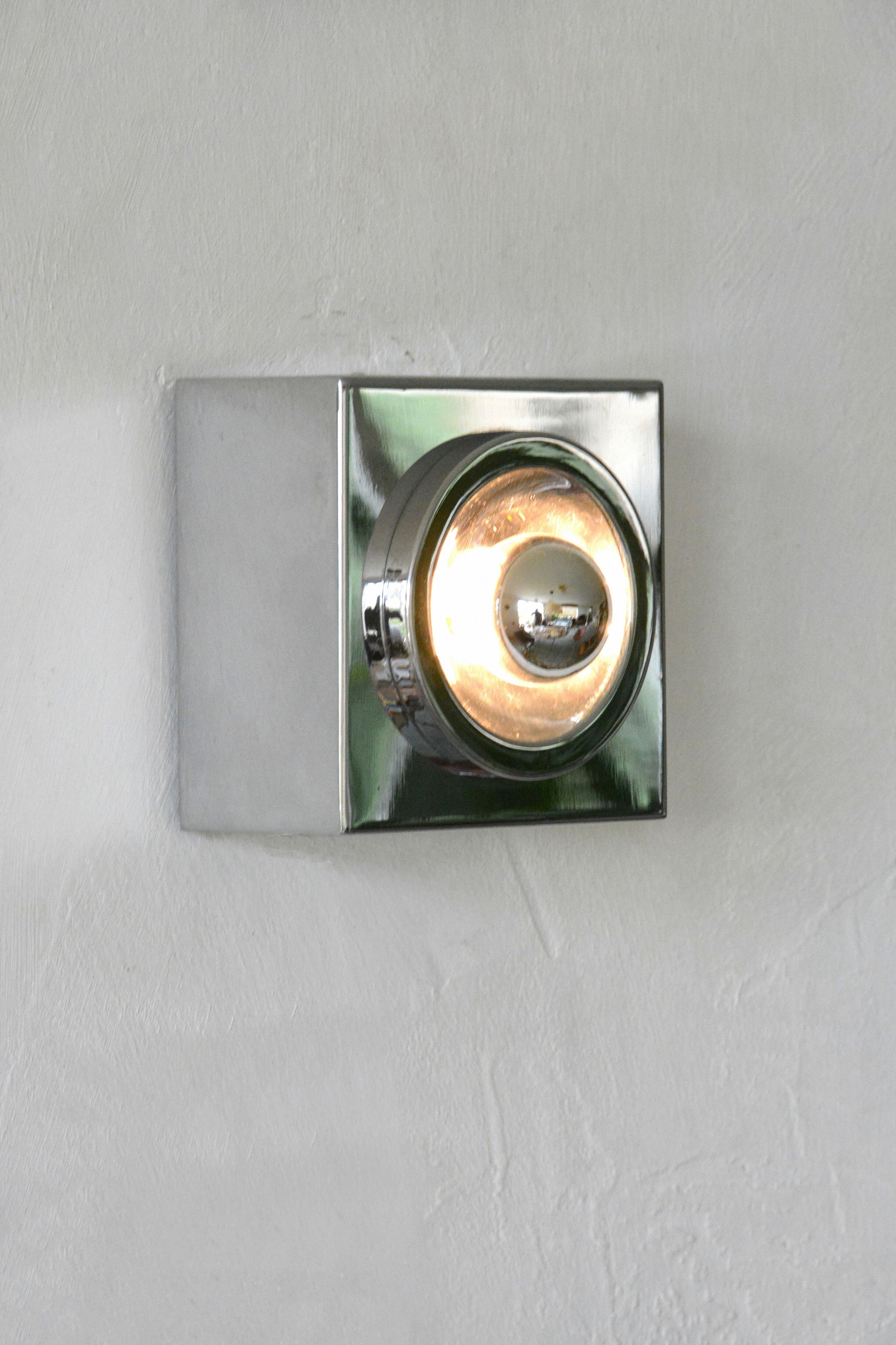 Pair of Italian wall lights, 60s