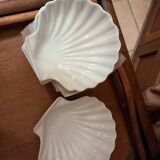 4 scallop shell plates