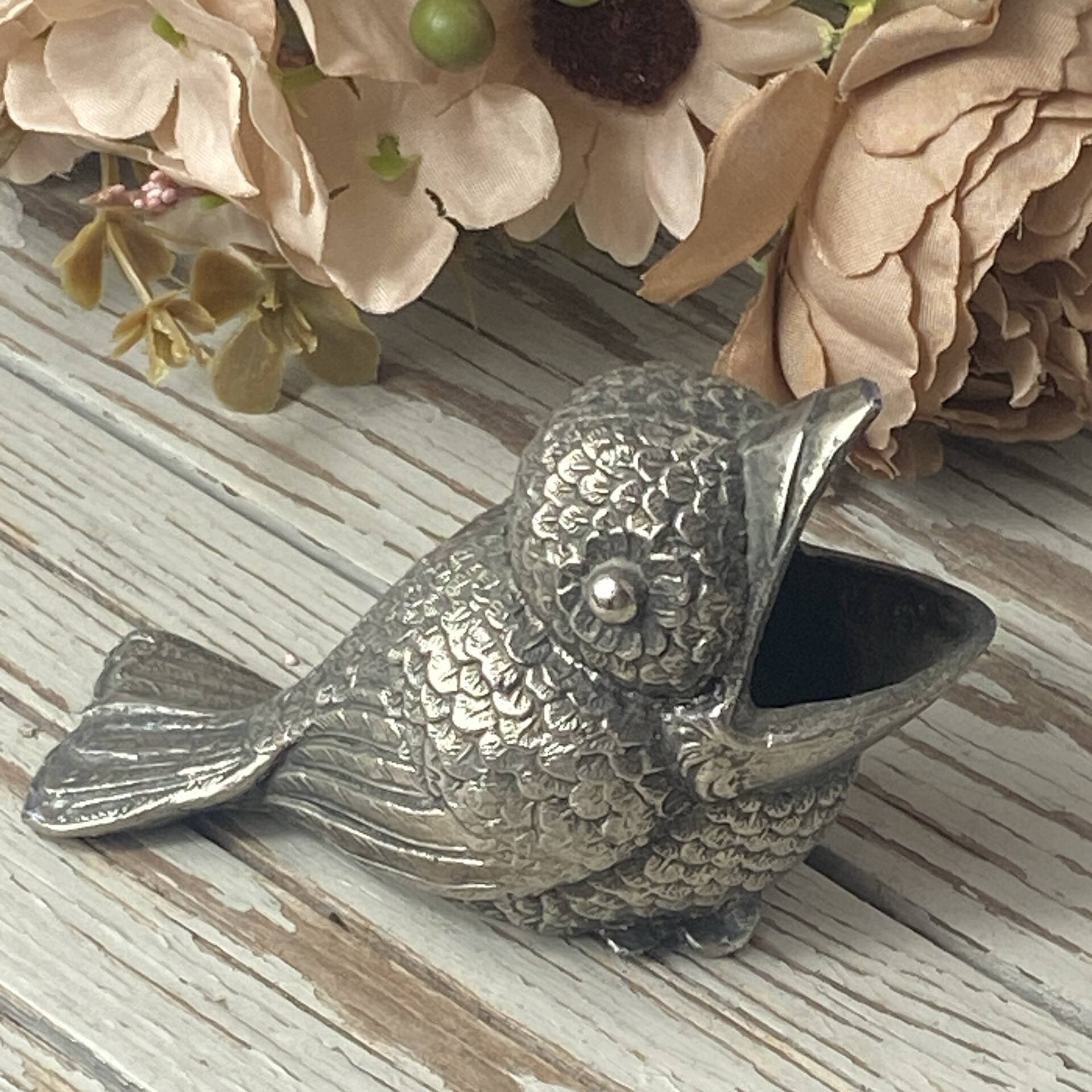 Silver-plated bird