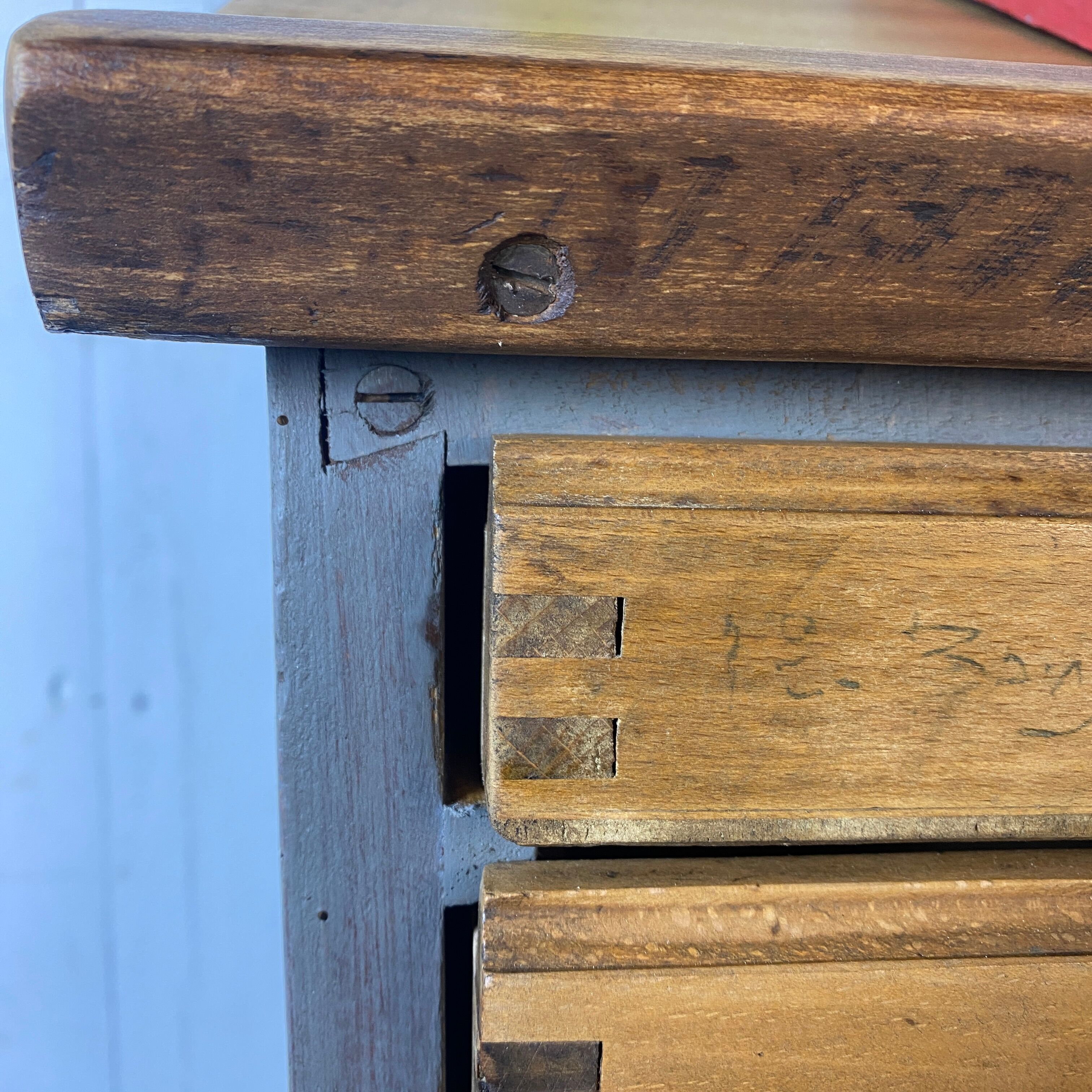 Printing cabinet with drawers