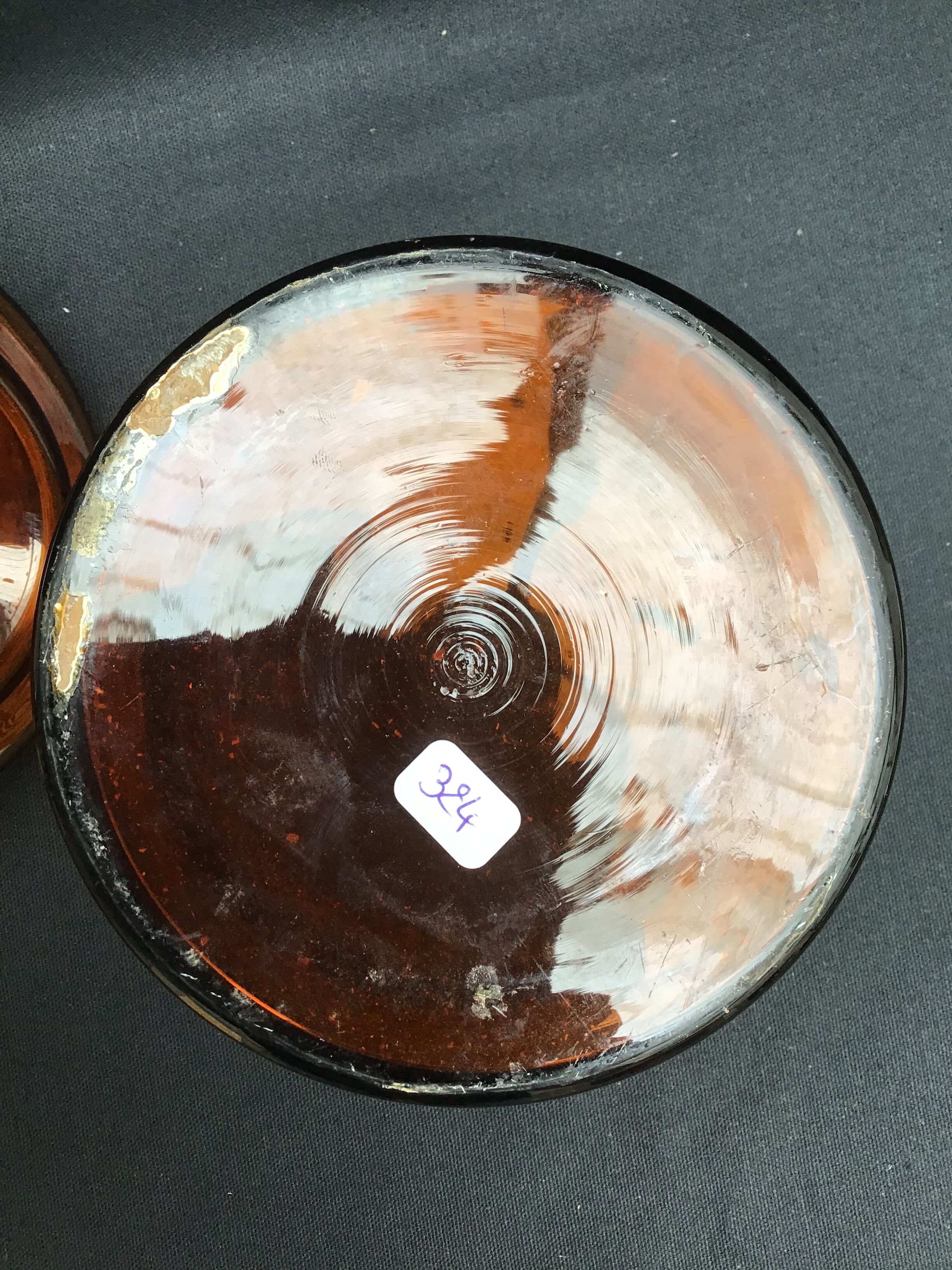 Amber glass tobacco pot