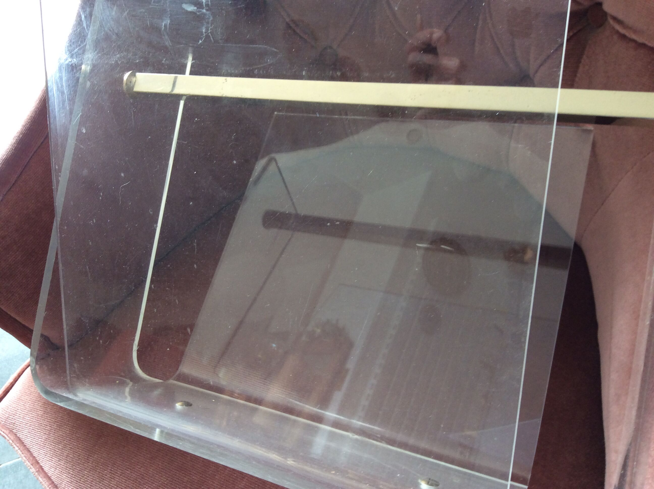 Plexiglas magazine door