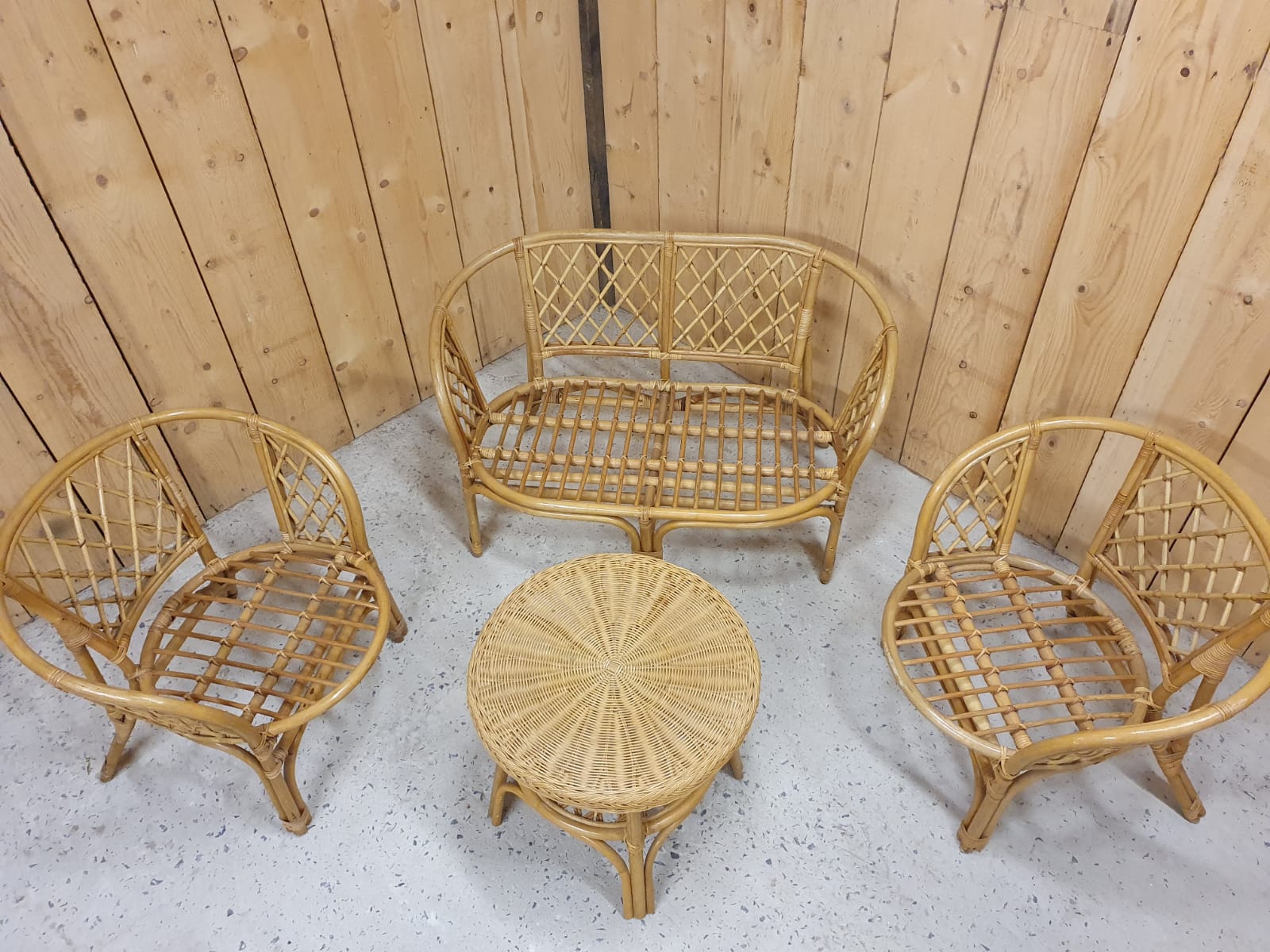 Rotin lounge, 1 sofa, 2 armchairs, 1 table