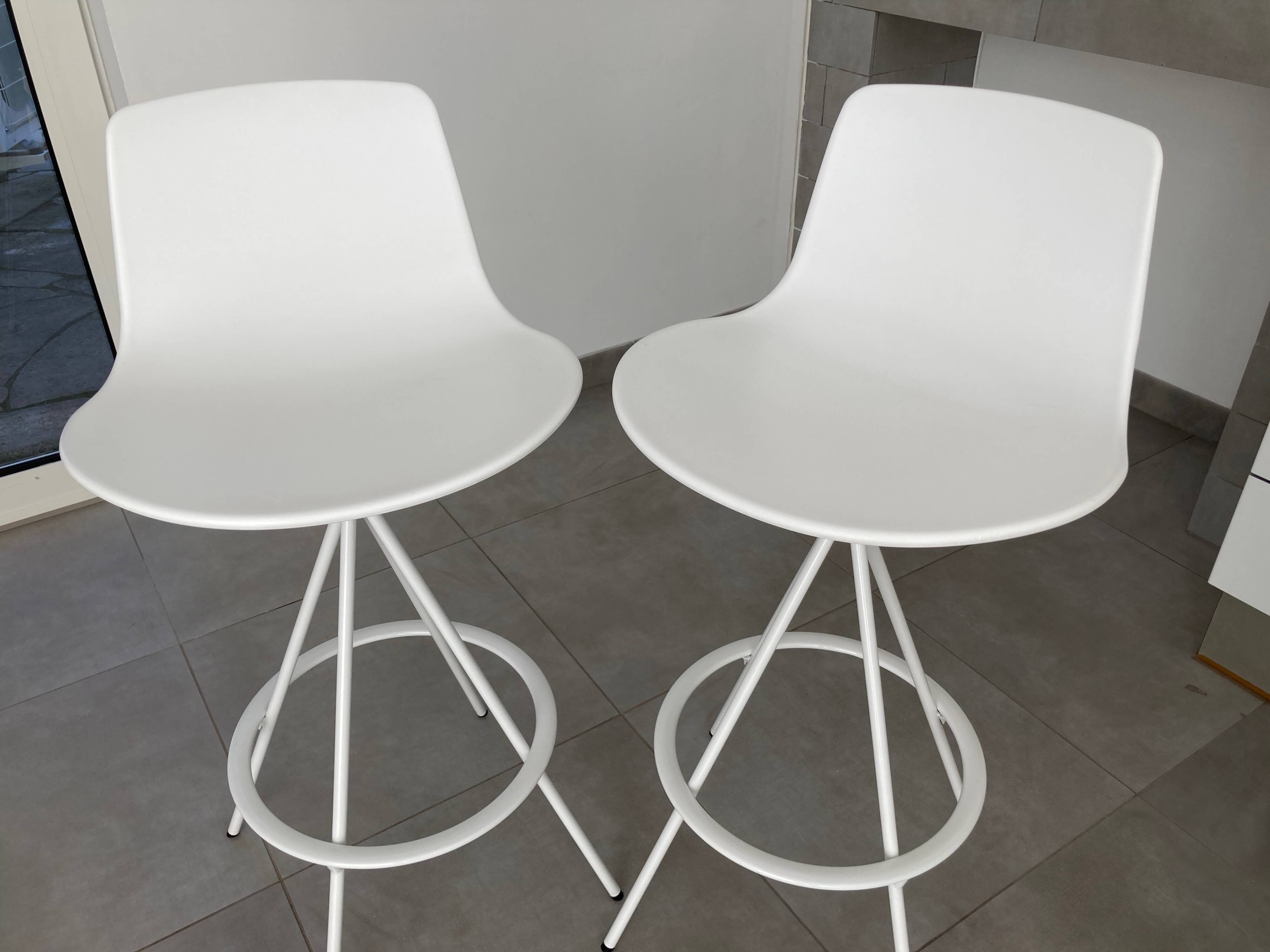 FIXED HIGH STOOL ENEA DESIGN