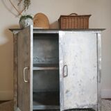 Metal furniture patinated colors