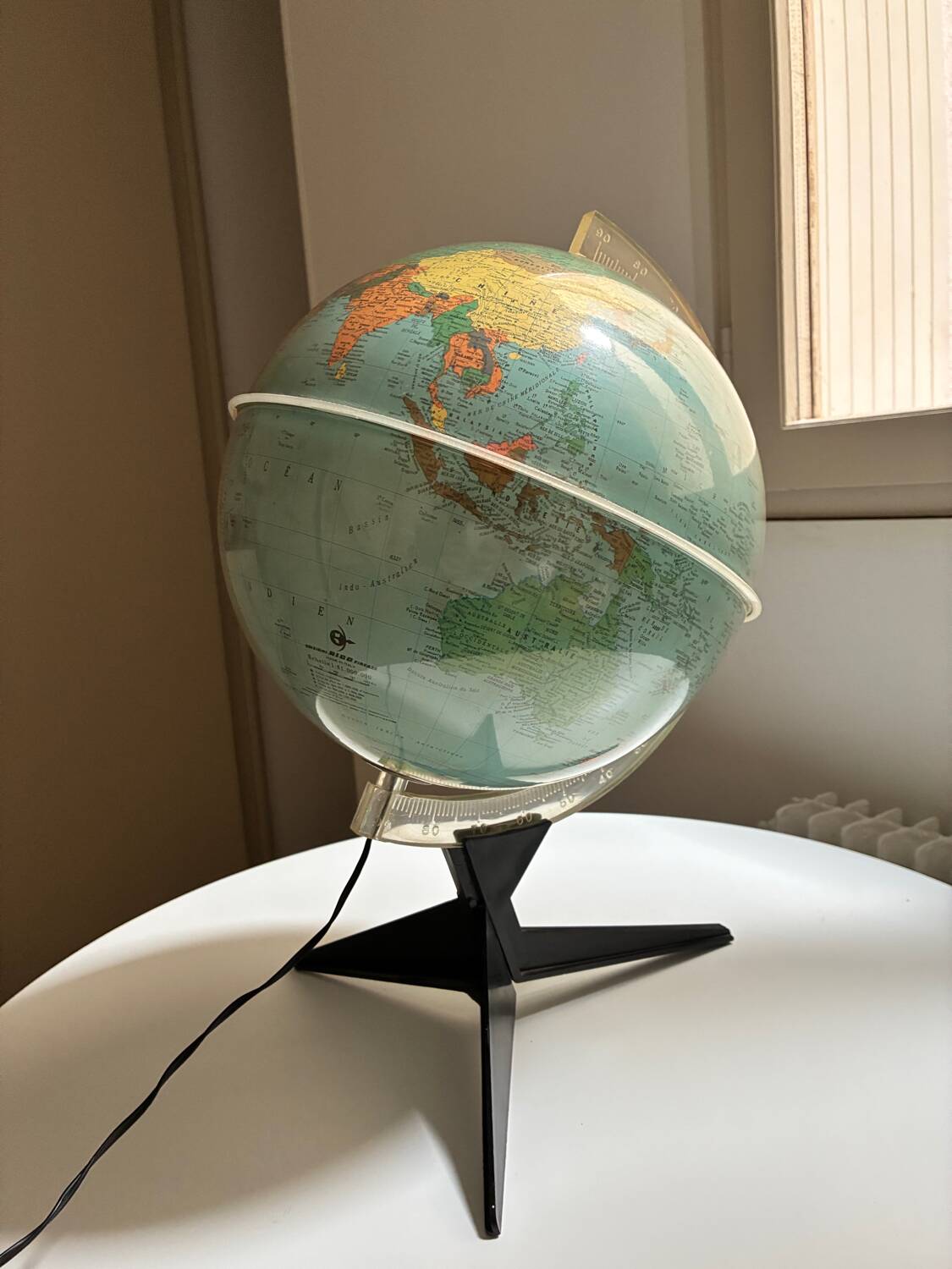 Globe tripod, made in Italy by Rico Firenze 1960