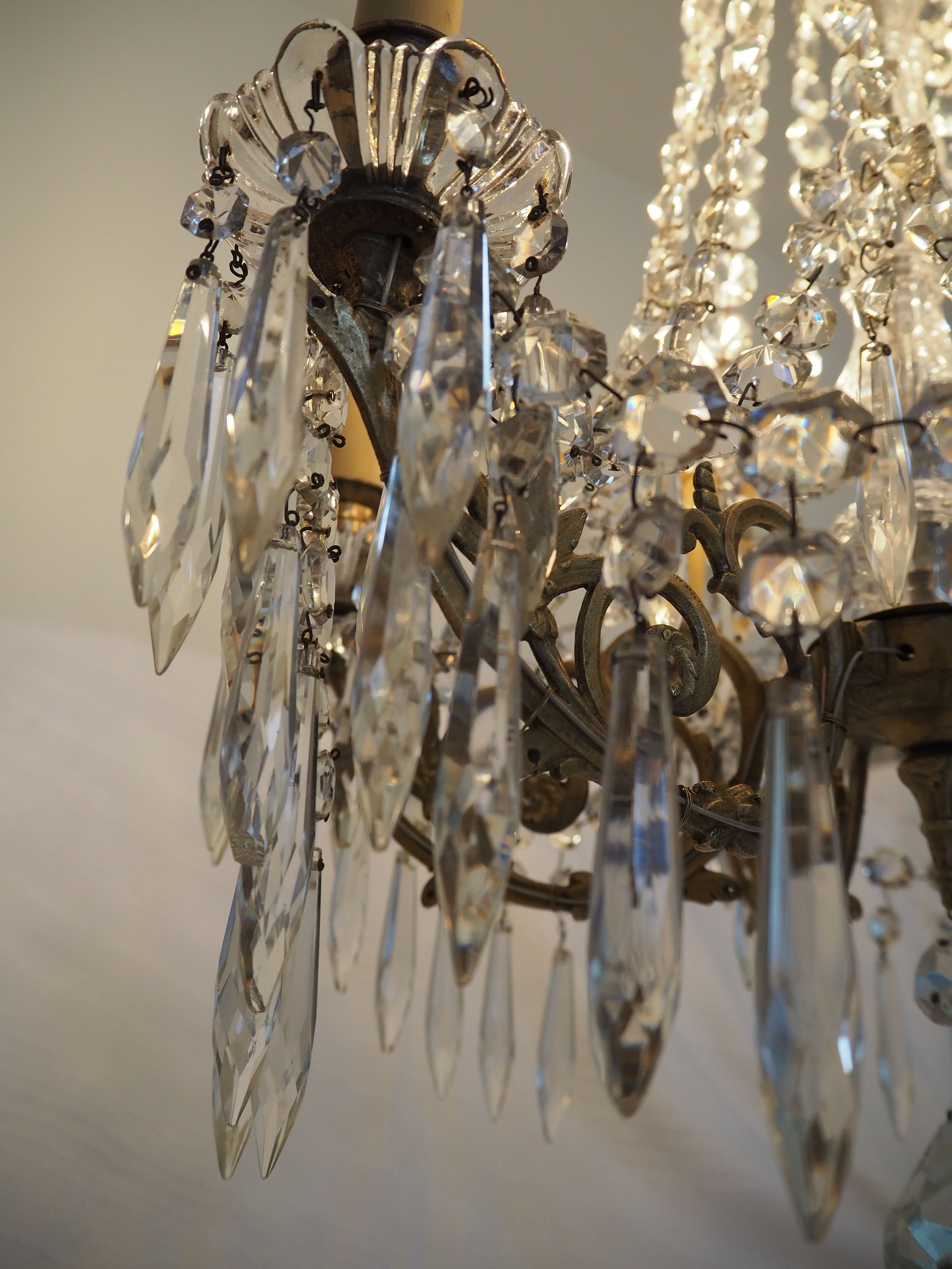Napoleon III chandelier with crystal pendants, signed Portieux 19th century