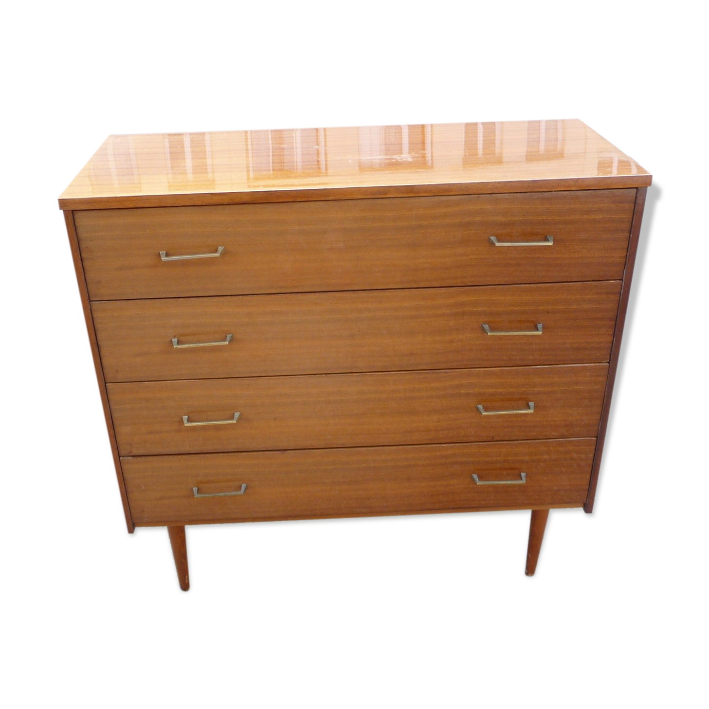 Vintage dresser 4 drawers