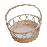 White rattan basket with handle