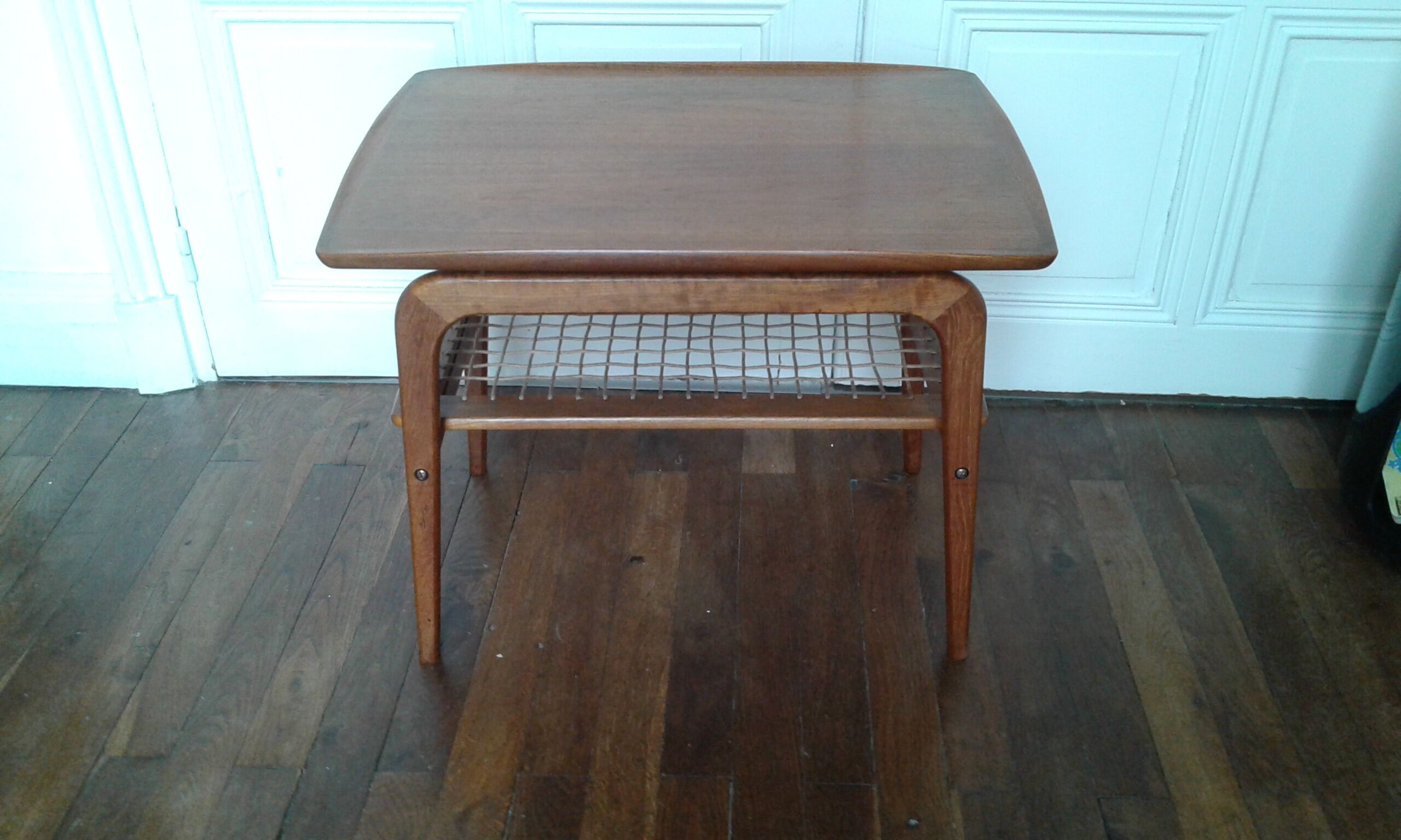Table d'appoint en teck d' Arne Hovmand Olsen