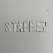 Applique allemande postmoderne en métal de Staff